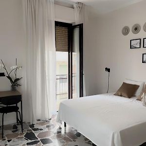 Leonardo Da Vinci Rooms